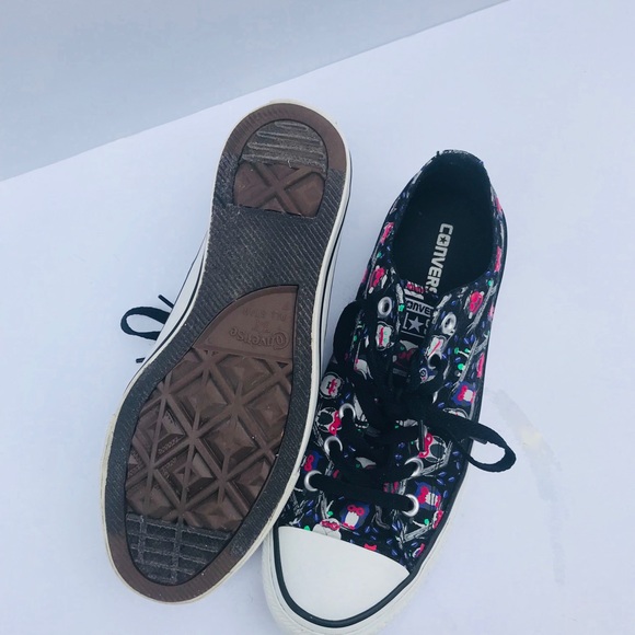 Converse Woman’s 🦉 Sneakers size 9 - Picture 4 of 8